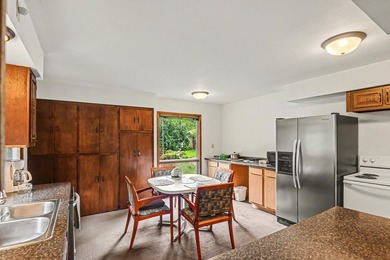 20 acres is the setting for this Mike Hill built home, 4 bd 3 - photo 22