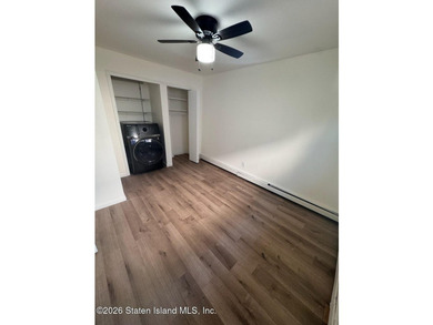 Welcome to 190 Sandalwood Drive in Great Kills. This - photo 24