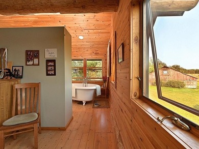 Breath taking beauty abounds with this private peninsula of 90 - photo 27