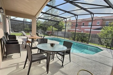 MOTIVATED SELLER REDUCED THE PRICE. Stunning 4BR/3BA Pool Home - photo 9