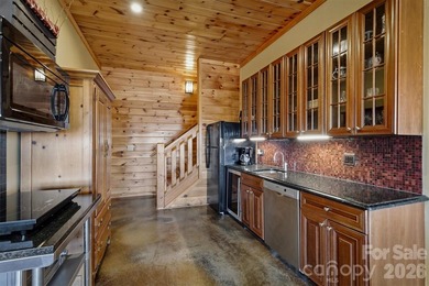 Welcome to your mountain sanctuary-where panoramic views meet - photo 33