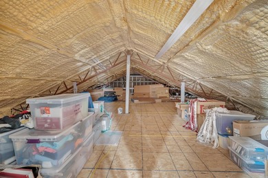 This Arkansas River Valley retreat is situated on 4.59 private - photo 34