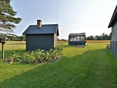Breath taking beauty abounds with this private peninsula of 90 - photo 47