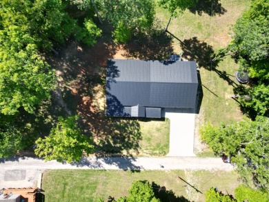 Newer Construction Near the Lake! With a Boat ramp close by! - photo 36