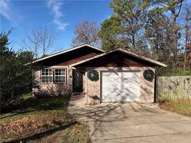 Beaver Lake Home For Sale in Rogers Arkansas