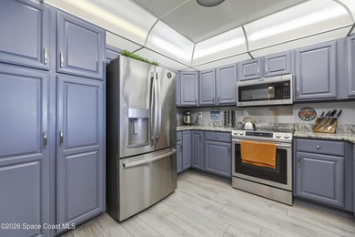 Fully renovated, fully furnished, and oceanfront; this 3BR/2BA - photo 18