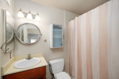 Welcome to your urban oasis in the heart of Goose Hollow