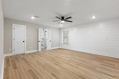 Completely Renovated 4BR/2.5BA on 3/4 Acre -- New Roof, HVAC - photo 22