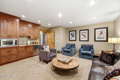 Sunset and mountain views set the tone at 6507 Lookout Drive, a - photo 28