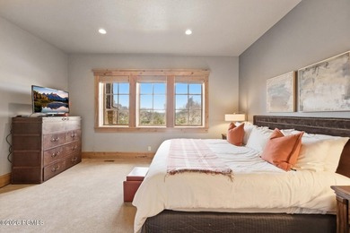 Sunset and mountain views set the tone at 6507 Lookout Drive, a - photo 31