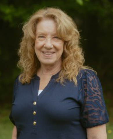 Beth Derrick with Keller Williams Real Estate in PA advertising on LakeHouse.com