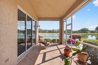 Beautifully maintained home located on a premium golf and - photo 44