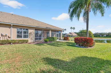 Beautifully maintained home located on a premium golf and - photo 46