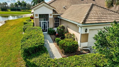 Beautifully maintained home located on a premium golf and - photo 52