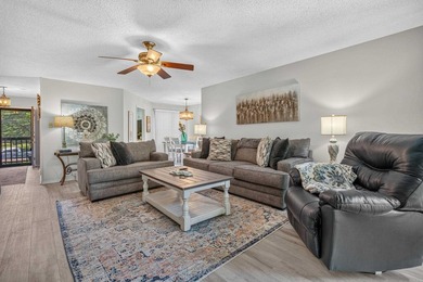 Immaculate 2-bedroom, 2-bath condo with stunning Lake Hamilton - photo 9