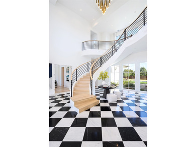 Regal custom estate situated on over 1.13 acres in prestigious - photo 2