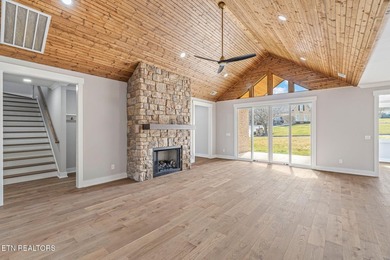 NEW CONSTRUCTION - MAIN LEVEL LIVING WITH BONUS UP! Located in - photo 8