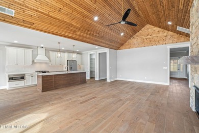 NEW CONSTRUCTION - MAIN LEVEL LIVING WITH BONUS UP! Located in - photo 10