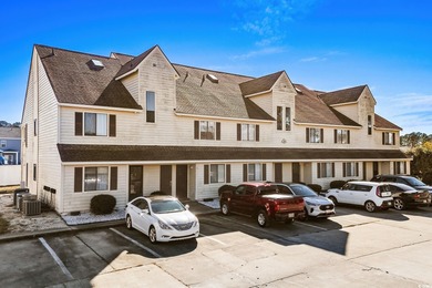 (private lake, pond, coastal) Condo For Sale in Myrtle Beach South Carolina