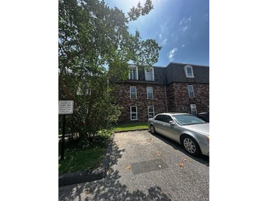 Lake Pontchartrain Condo For Sale in Metairie Louisiana