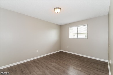 Discover this charming 3-bedroom, 2-bathroom home offering 1,420 - photo 8