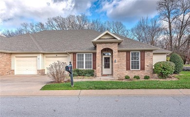 Lake Windsor Home For Sale in Bella Vista Arkansas