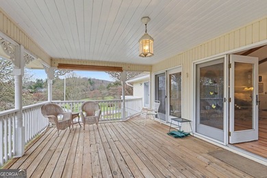 This beautiful, expansive, 4 bedroom, 5.5 bath home with a - photo 11