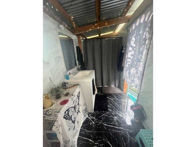 Turnkey off-grid homestead is ready for you to move in - photo 6