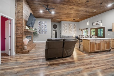 Newer Construction Near the Lake! With a Boat ramp close by! - photo 13