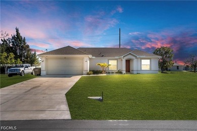 Beautiful newly built home (2023) featuring 3 bedrooms and 2 - photo 1