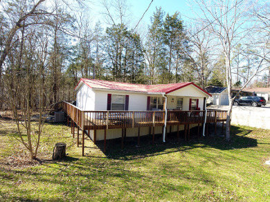 Lake Cumberland Home For Sale in Burnside Kentucky