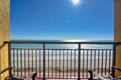 Direct Oceanfront Condo with amazing Views of the Ocean from the