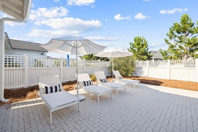 LARGE BONUS/FLEX ROOM CAN SERVE AS A FIFTH BEDROOM. Experience - photo 11