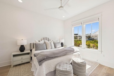 LARGE BONUS/FLEX ROOM CAN SERVE AS A FIFTH BEDROOM. Experience - photo 16