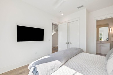 LARGE BONUS/FLEX ROOM CAN SERVE AS A FIFTH BEDROOM. Experience - photo 17