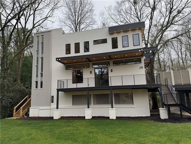 Exceptional modern residence in the heart of Buckhead, offering - photo 2