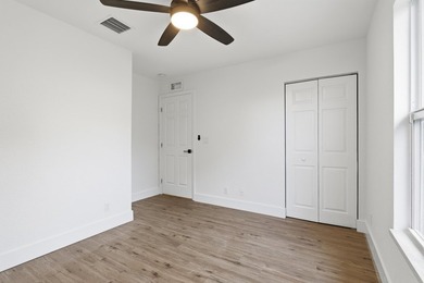 Completely renovated and full of charm, this beautiful 3-bedroom - photo 22