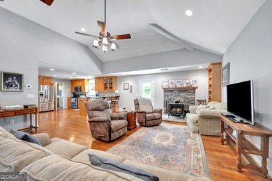 This custom-built full-time lake residence on Jackson Lake is an - photo 23