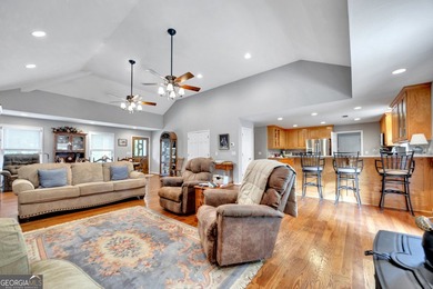 This custom-built full-time lake residence on Jackson Lake is an - photo 25