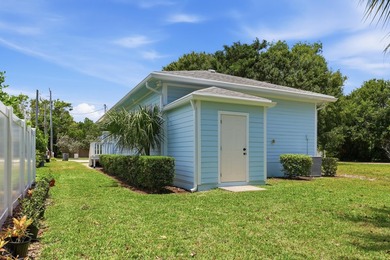 Completely renovated and full of charm, this beautiful 3-bedroom - photo 26