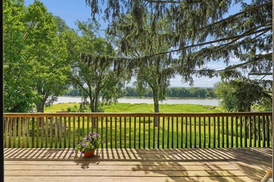 Imagine waking up to the quiet rhythm of the Mississippi River - photo 33