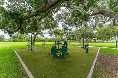 Huge yard with alley access in a hot location! This 3 bed 2 bath - photo 35