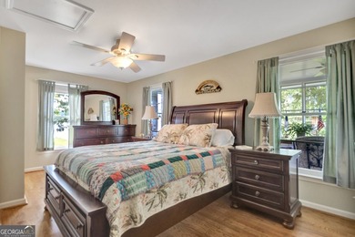 This custom-built full-time lake residence on Jackson Lake is an - photo 42