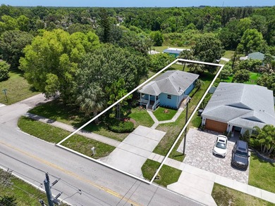 Completely renovated and full of charm, this beautiful 3-bedroom - photo 42