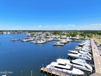 Welcome to easy coastal living in this beautifully updated - photo 50