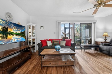 Discover easy, low-maintenance living in the desirable Baytree - photo 5