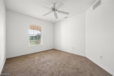 Welcome home to this beautifully maintained 3-bedroom + den - photo 9