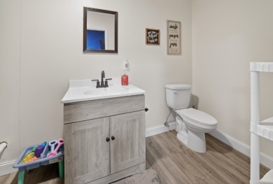 Newer Construction Near the Lake! With a Boat ramp close by! - photo 29
