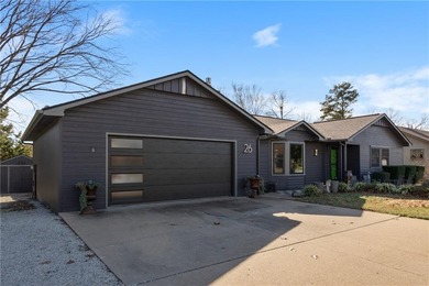 Table Rock Lake - Carroll County Home For Sale in Holiday Island Arkansas