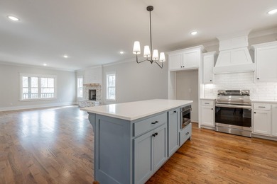 Welcome to 808 Hyatte Road! This newly constructed custom home - photo 10